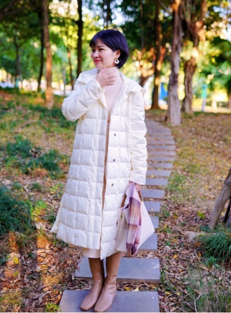 搭配|入冬后快穿“过膝羽绒服”,显瘦遮肉又显气质,轻松穿出高级感
