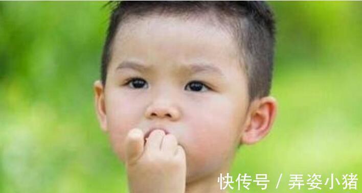 宝妈|小时候喜欢“啃指甲”的孩子,长大后会怎样无法避开这几种结局