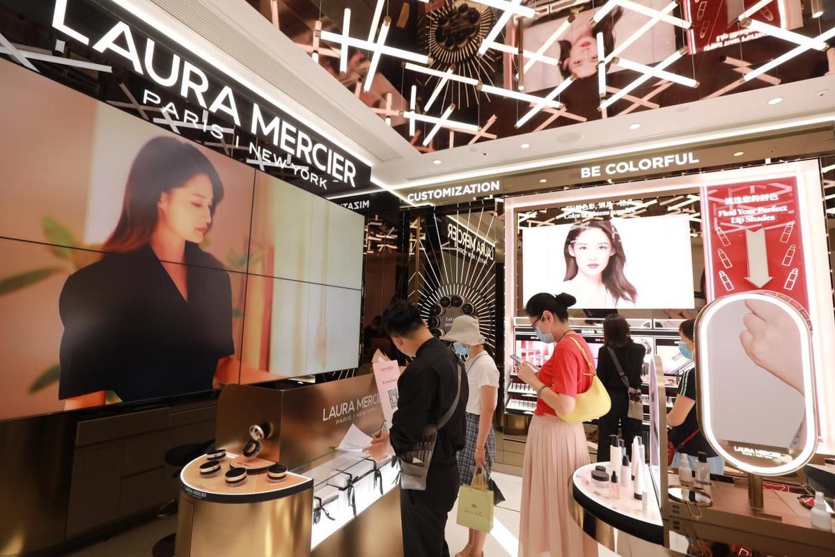 武林银泰 小众高端品牌加速进入中国，Laura Mercier浙江首店落户武林银泰