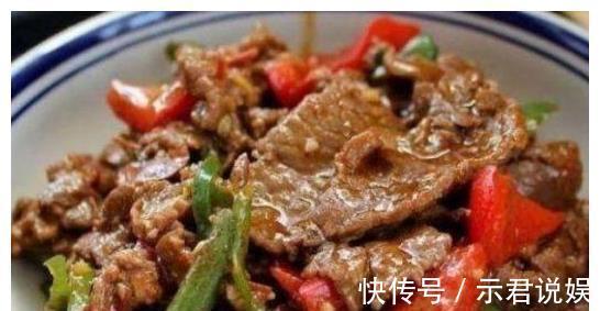香辣牛肉|美食推荐香辣牛肉、农家脆鸭肠、青椒炒鱿鱼、炖鲫鱼的做法