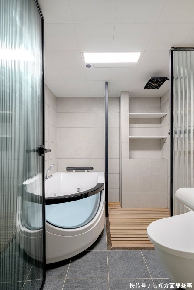 主卧|75平日式风二居室,g景的布局,让客厅开阔明亮起来感