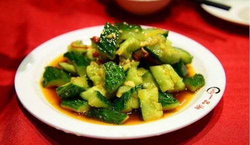 饭店里拍黄瓜为什么那么香,大厨的诀窍在这!