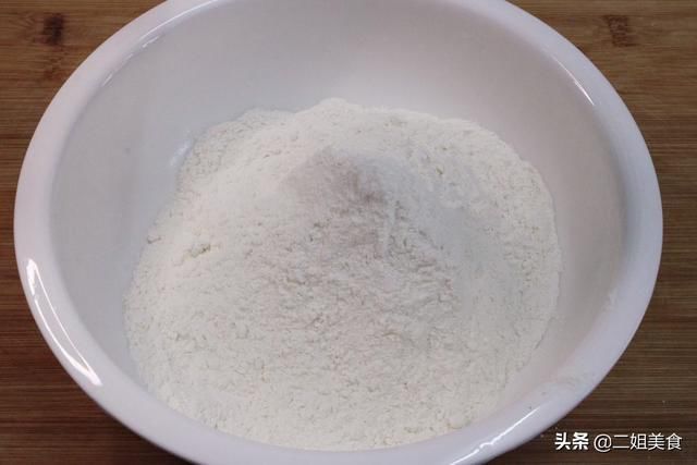 酥脆|孩子最爱吃的红糖酥饼，掌握正确的做法，层层酥脆，放凉不回软