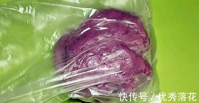 芝麻紫薯脆条，嘎嘣嘎嘣脆，想停也停不下来！