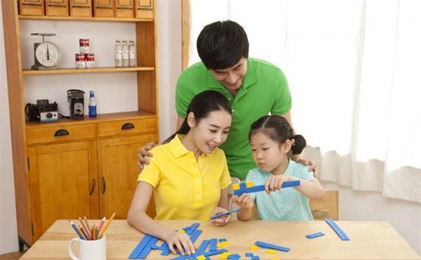 学校教育|怎样才能在六岁前有效地提高孩子的智商