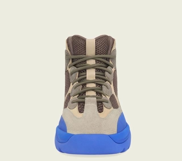 yeezy 刚刚成为美国最富有黑人的侃爷又要浪?新产品颜值太低了