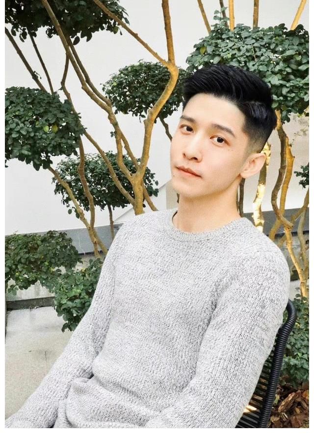 威廉為《心動5》宣傳，1張合照引猜測，都怪他單身太久和顏值太高