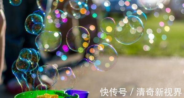 硼砂|4岁女孩玩“七彩泡泡机”,竟把自己玩毁容!家长痛哭就不该买