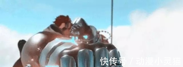 战斗服|海贼王：天龙人一号打手登场，秒杀路奇，拥有最强战斗服