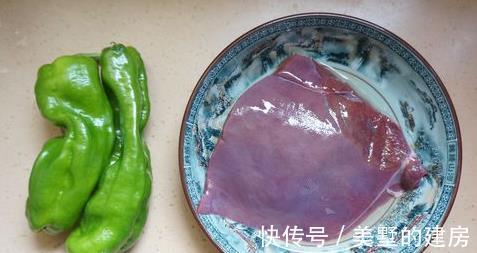 搅拌均匀|洗猪肝别直接用水洗,相当于吃毒素,再加一步,脏东西自动跑出来