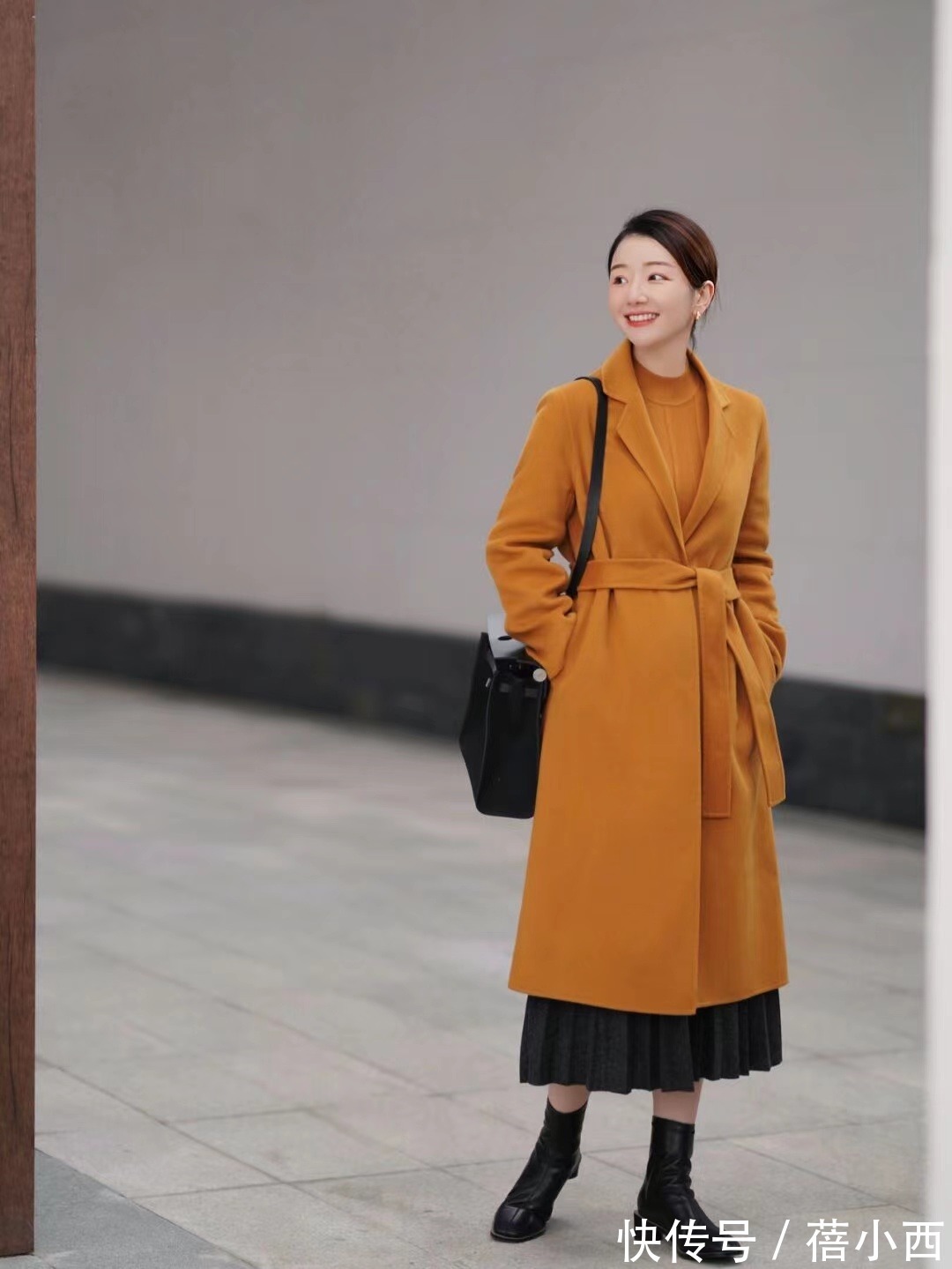 大长腿 过年走亲戚怎么穿?试试这些大衣的高级穿法,气场全开长辈都夸你