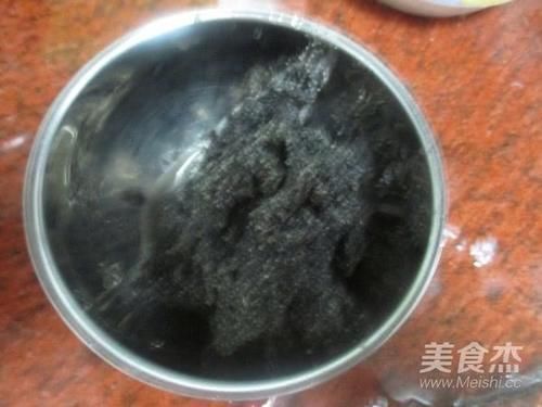 白发|白头发增多，医生推荐多吃它，隔三差五吃2次，白头发慢慢变黑了