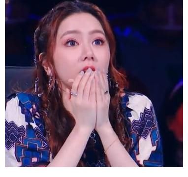 鄧紫棋在《點贊！達(dá)人秀》里的表現(xiàn)完全可以