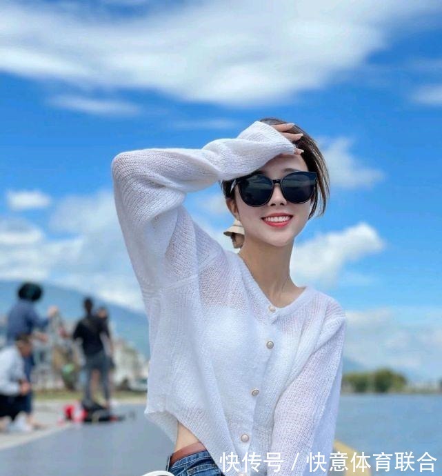 服装 温柔又实用的穿搭指南，只要穿对了，基础款就不会下线