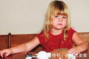 生长发育|孩子缺锌身体会发出预警,这个信号一出现,娃多半已被侏儒症盯上