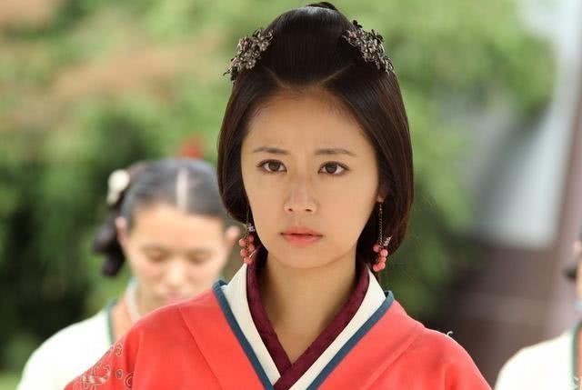 开挂|因为宦官的疏忽,她一路开挂,从一个农家女变成了皇后