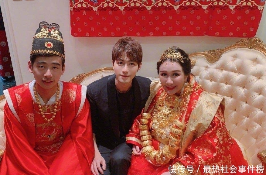 何超盈|何超盈孕期长胖80斤产后减肥成功,仍被吐槽臀部下垂严重