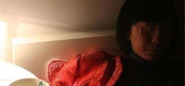 孕吐|有的孕妇“从不孕吐”,而有的却“吐到生产”,医生和孩子有关