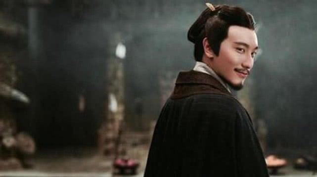 寒门|曹操的重要谋士郭嘉，到底出身寒门还是世家？