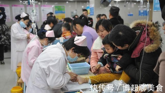 火锅|提醒家长进了腊月,少给孩子吃3物,比泡面还垃圾,积食又咳嗽