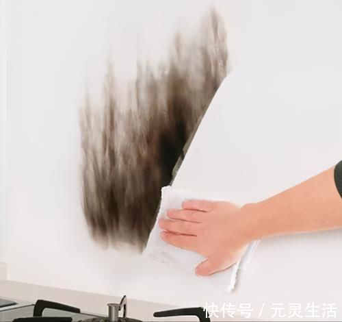 瓷砖|厨房墙面不一定要贴瓷砖,换上这种新材料,比瓷砖抗污耐磨数十倍