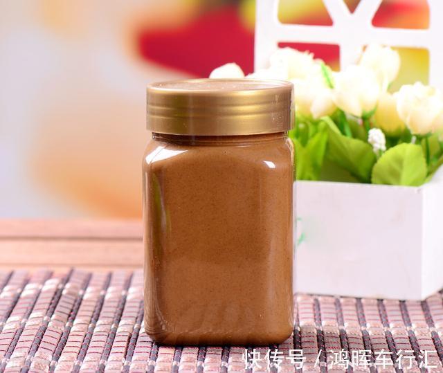 火锅店|芝麻酱调稀,用水还是用油?分享2种正确方法,丝滑细腻味道香