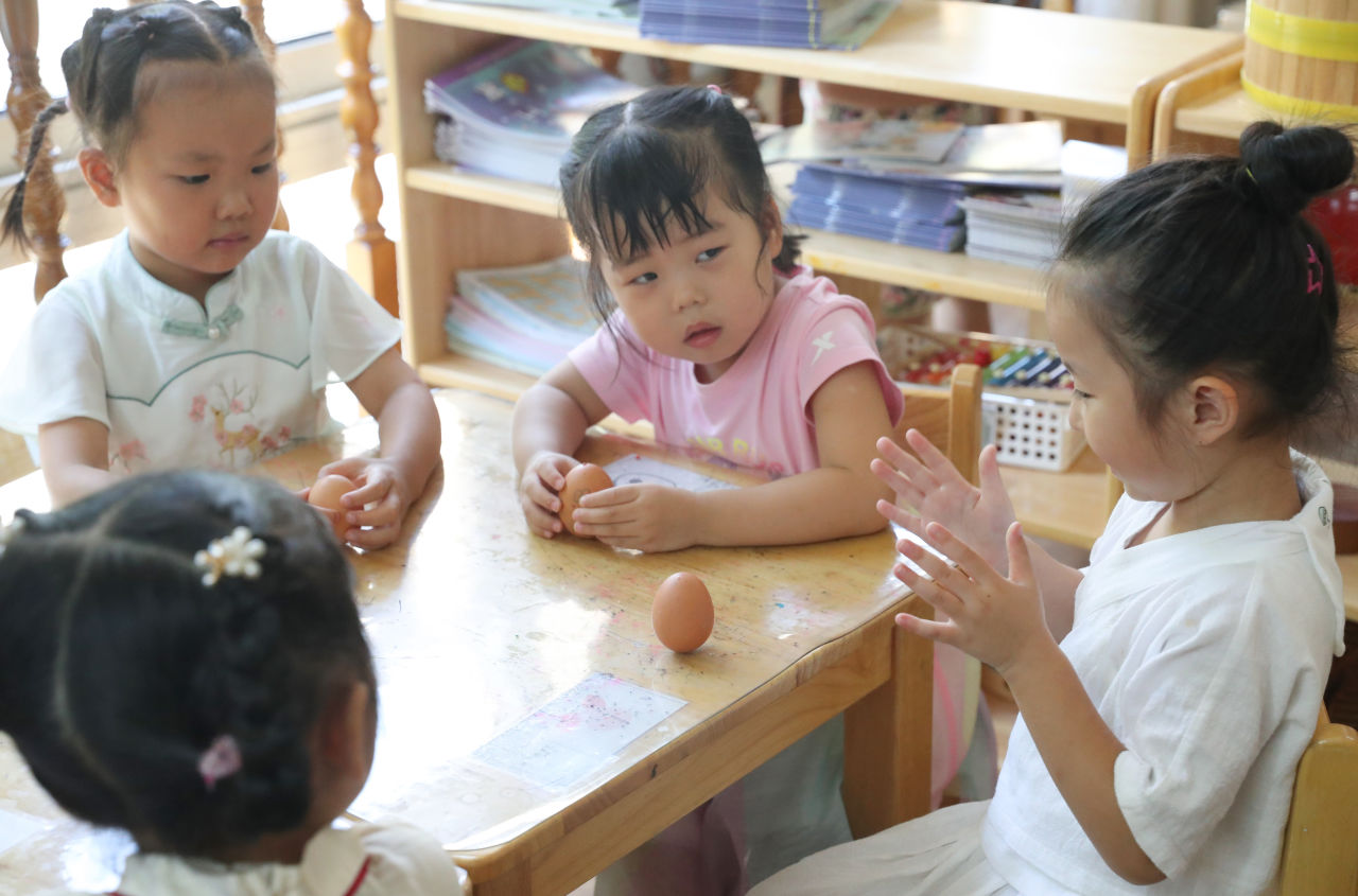 绘蛋&秋分到 蛋儿俏 儿童绘蛋立蛋忙