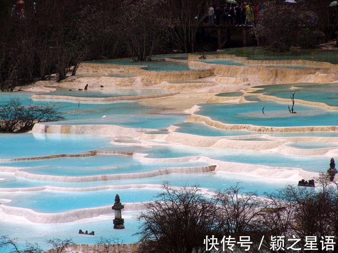 丹云峡|四川有个旅游线路的机场，乘客是游览九寨沟、黄龙沟的游客