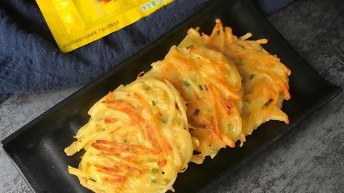这早餐饼我三天两头给孩子做一次，养胃助消化，营养高，好吸收