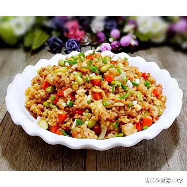 翻炒均匀|中秋将至，推荐12道家常菜，荤素搭配，好吃好做，关键是家人喜欢