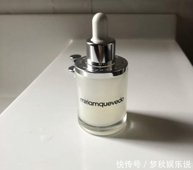 法令纹|去皱精华没几个,雅诗兰黛线雕是其一,效果明显但很少有人用对