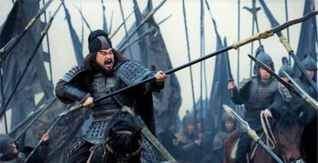 猛将|张飞一个杀猪卖肉的莽汉，怎么就突然变成了横扫千军的猛将？