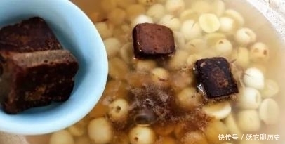 米香莲子|睡眠不好的人可以常吃它,这样做米香十足,简单一煮超好吃!