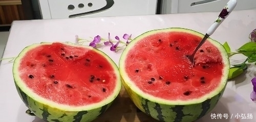 西瓜|为什么吃西瓜不能用勺子挖着吃好多人不知道原因,下次得改改了