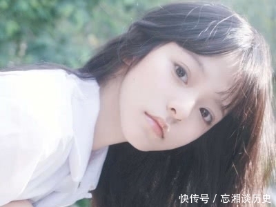 仙女|女孩子自认为“很村”的3种发型,男生却会很心动,小仙女要学会