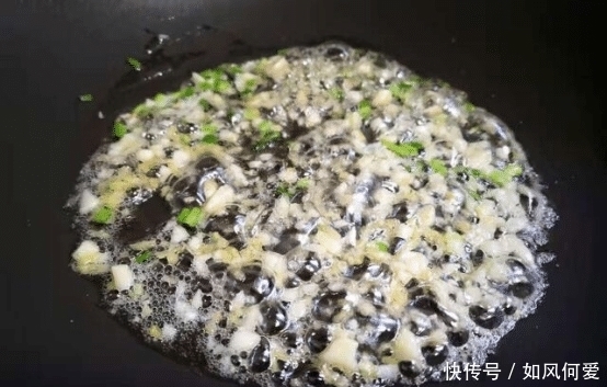 冬季吃饭没胃口,北方炖菜符合你的口味,娃娃鱼炖豆腐最好下饭