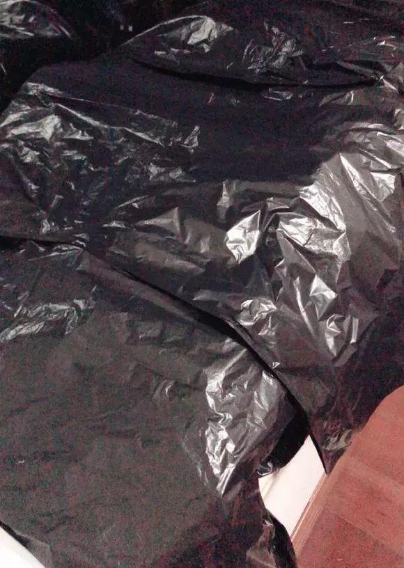 拿它一捂,长寿蟹爪兰嗖嗖冒花苞,多肉呼呼胖三圈