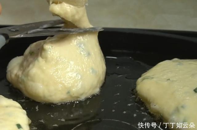 天冷我家常吃这早餐饼，全程手不沾面，蓬松暄软像面包，孩子爱吃