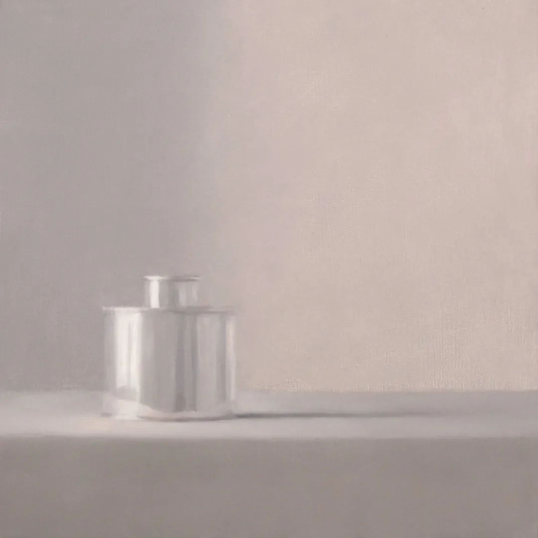 孤独感#柔和的光影和质感,她的静物画散发着一种孤独感!