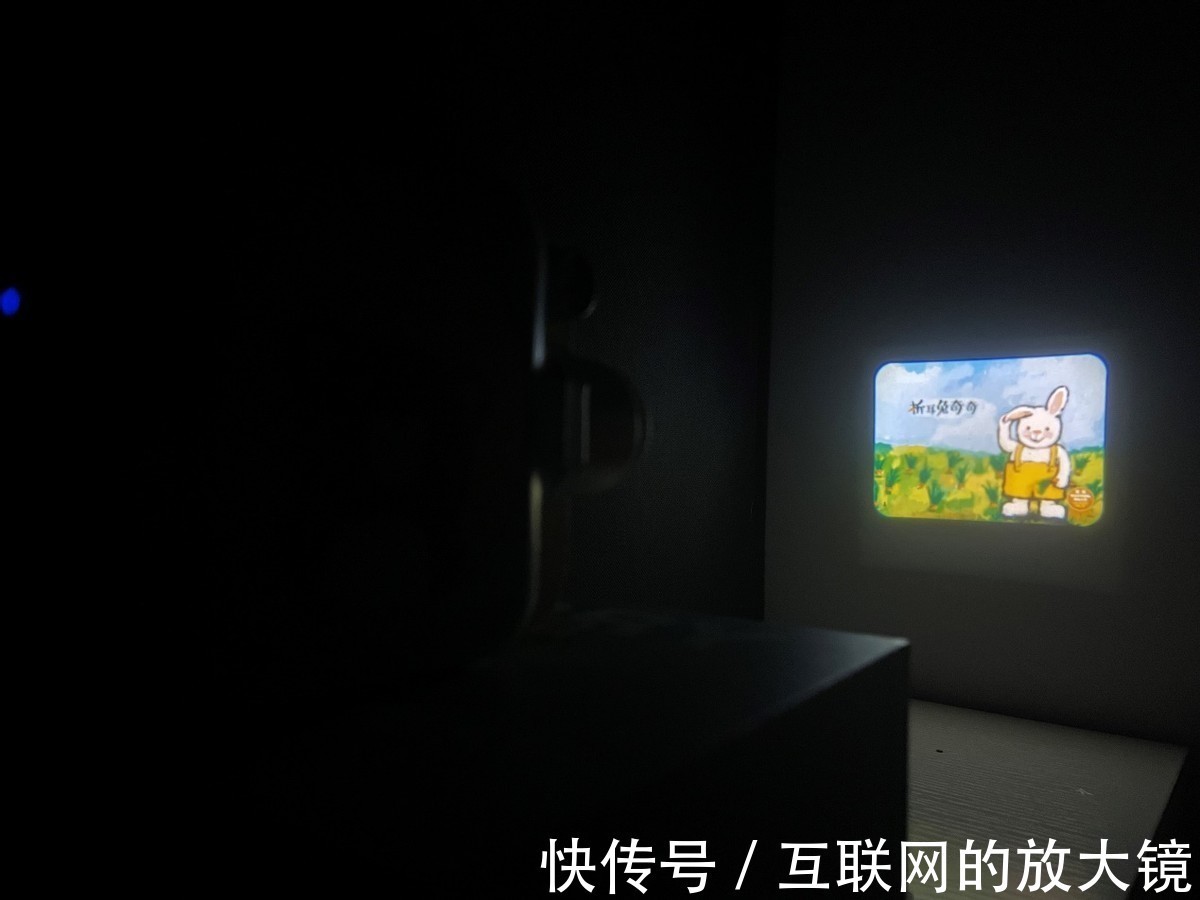 上学歌!寓教于乐的趣学伴绘本故事放映机,怎样做到幼儿的玩伴和学伴?