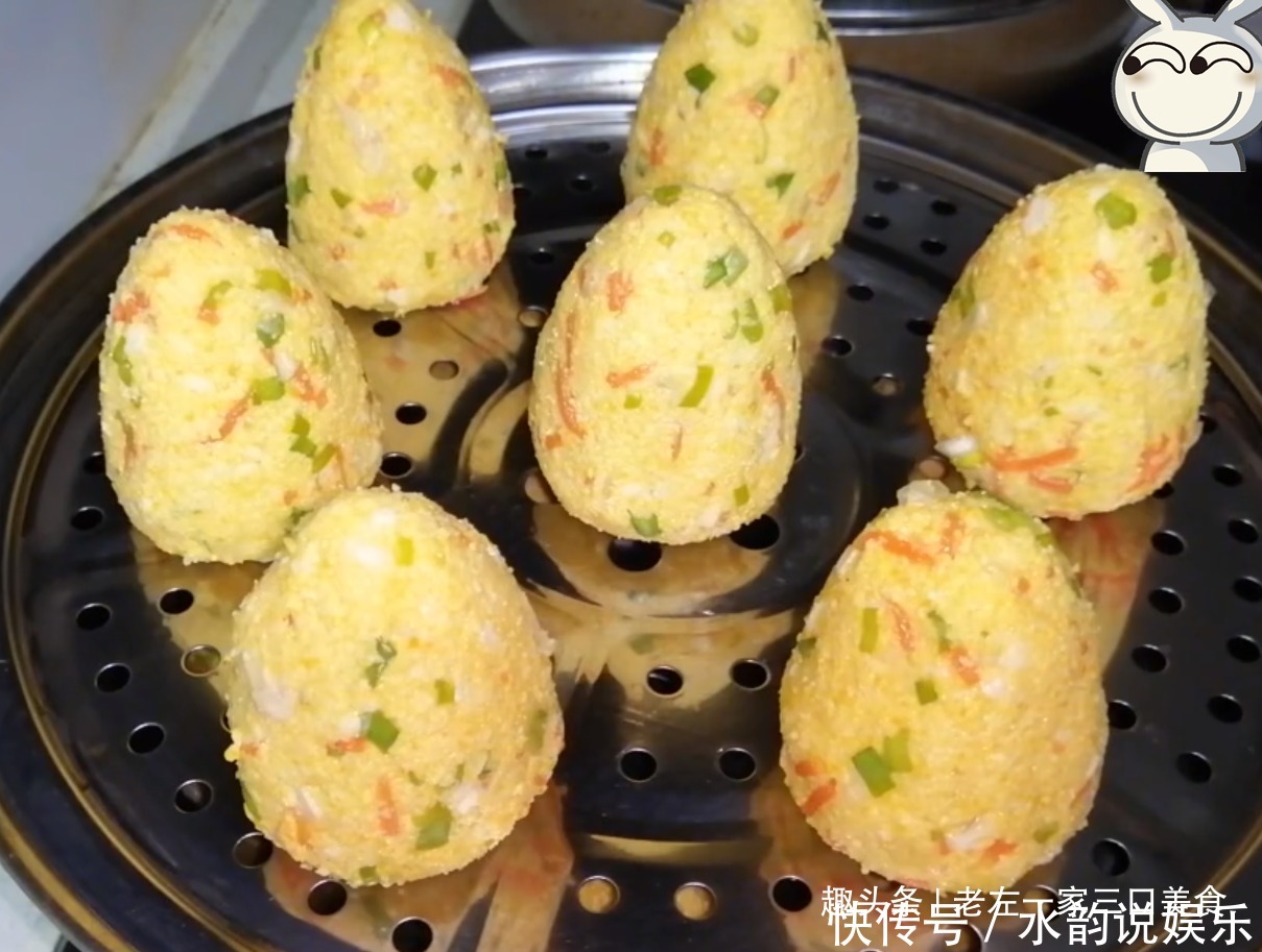  左教|老左教你玉米面窝窝头的正确做法，一次5个都不够吃，太香了