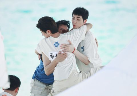 蔡徐坤|跑男怎么回事?标题骗人,常驻嘉宾也不遵守规则,只有郑恺敬业