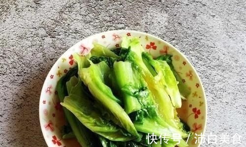 出差回家，老公亲手做晚餐，4道菜配红薯饭，网友：这老公真厉害