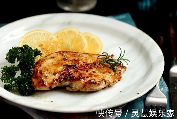 鸡胸肉不够入味教你如何腌制，外焦里嫩特别香