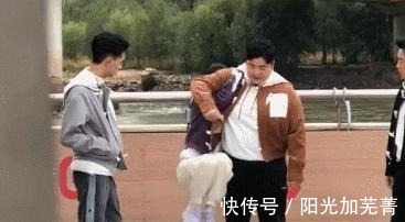 搞笑|《奔跑吧黄河篇2》第二轮路透照曝光,巩立姣单手拎白鹿太搞笑!