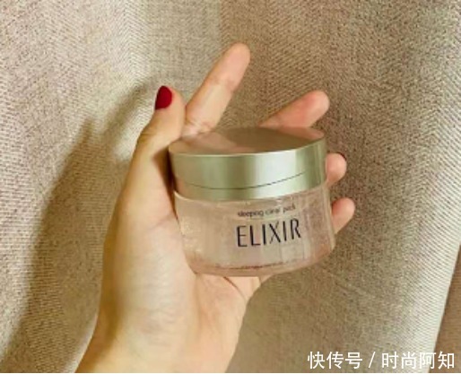 痘印|2021年护肤品排行榜：第一不是黛珂，更受欢迎是某小众，看你的排第几