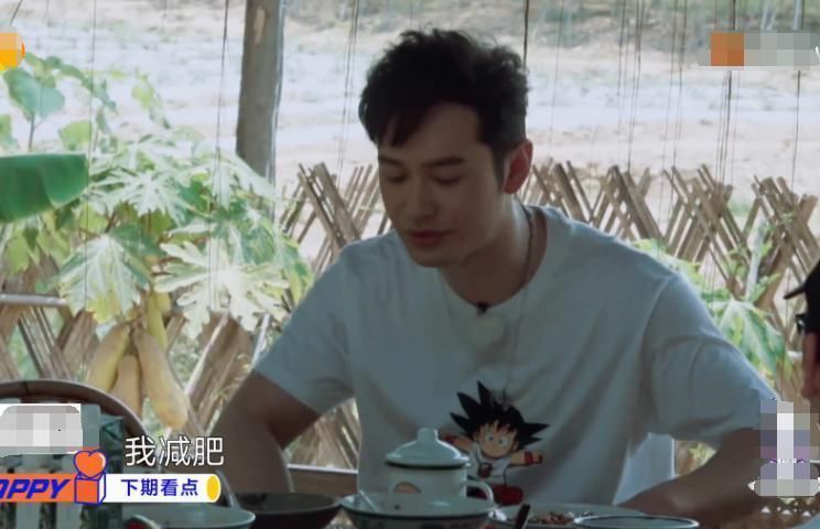 黄晓明 蘑菇屋迎来最“特殊”客人,不想吃黄磊做的饭,何老师劝说也没用