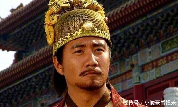 日夜|千头鹿,每头都挂一个银牌,一万军士日夜守卫,这是一个明朝陵墓