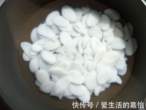 钙质|视力不好吃这菜,比吃猪肝强,补钙质,视力清晰了,家人常吃身体棒