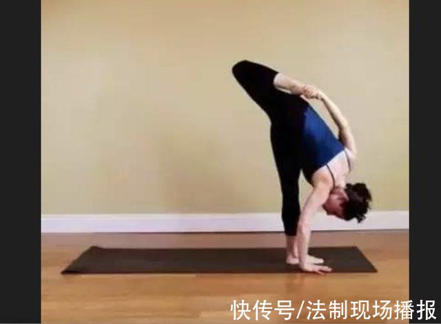 李女士|女子第一次上瑜伽课被老师压断腿，店家赔5万想了事:不再赔偿，可以走司法途径